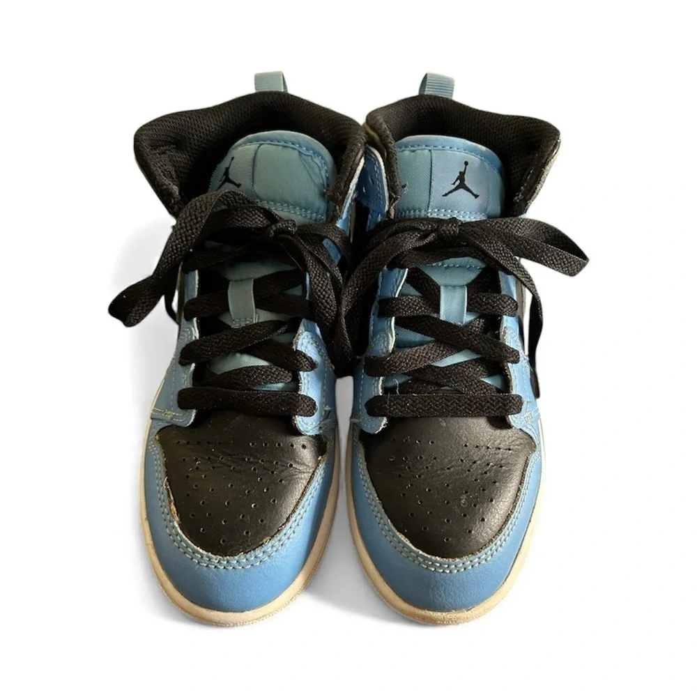 Nike Jordan 1Mid University boys black and blue sneakers sz 13C